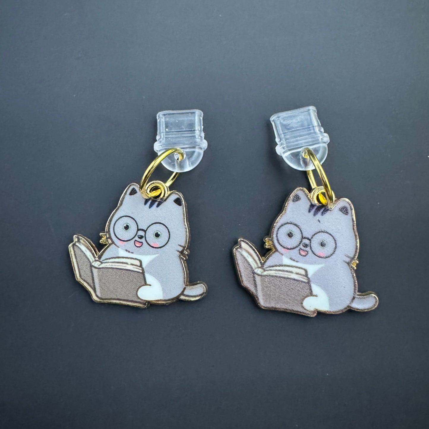 Reading Cats Kindle Charm - Dust Plug
